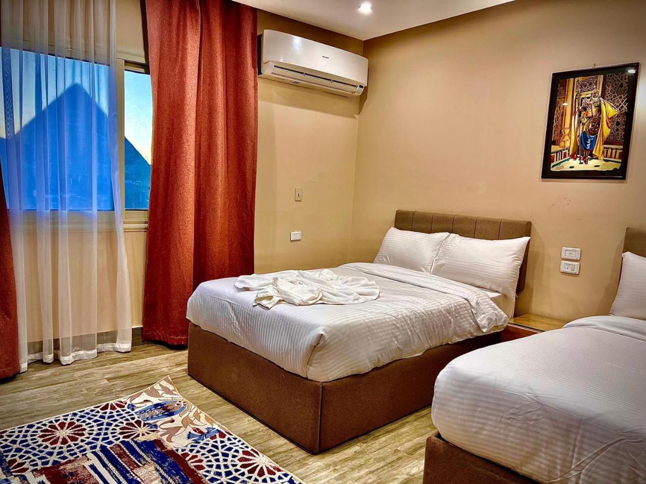 Pyramids Hotel Kafrat al Jabal ภายนอก รูปภาพ