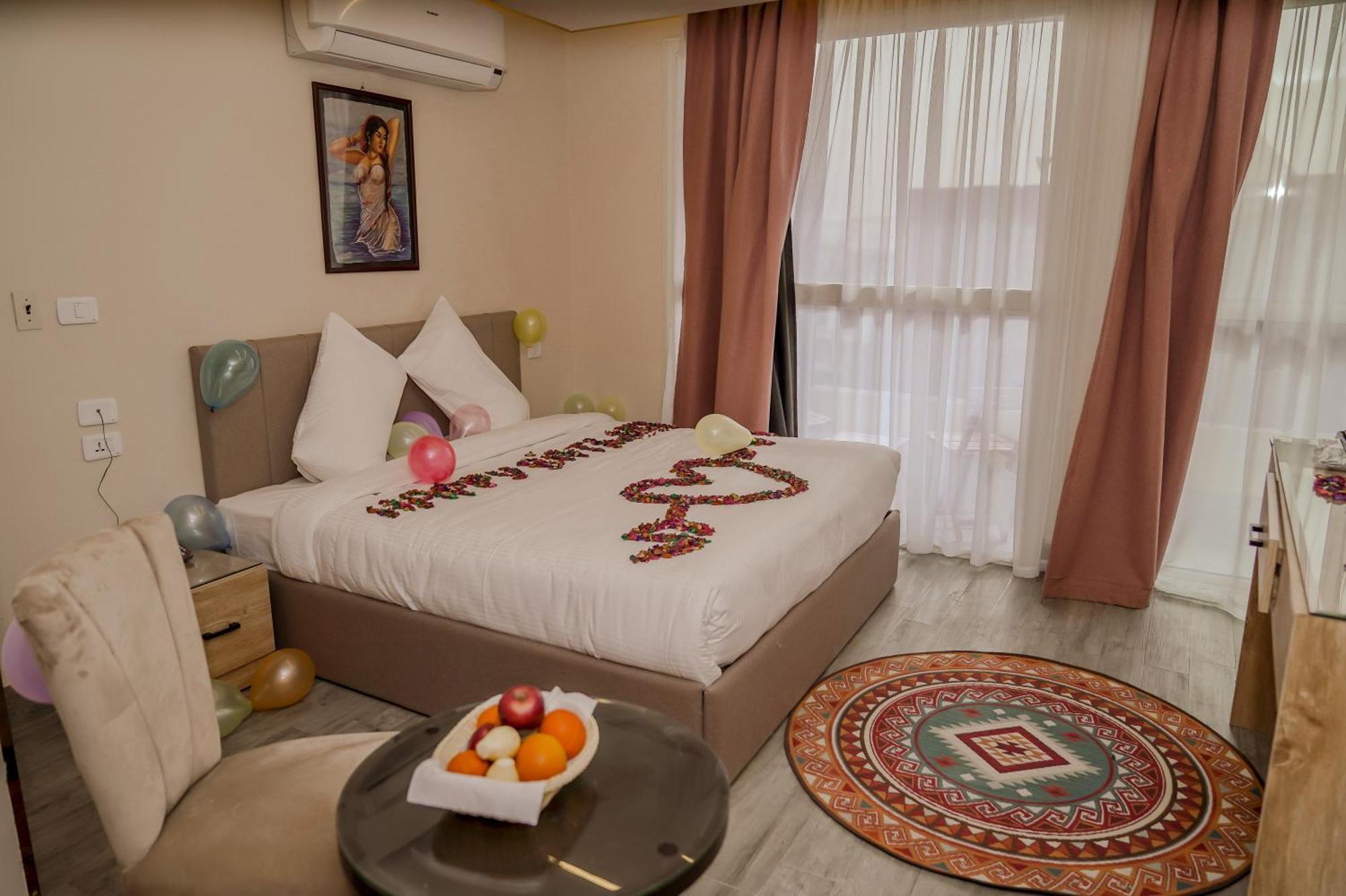 Pyramids Hotel Kafrat al Jabal ภายนอก รูปภาพ
