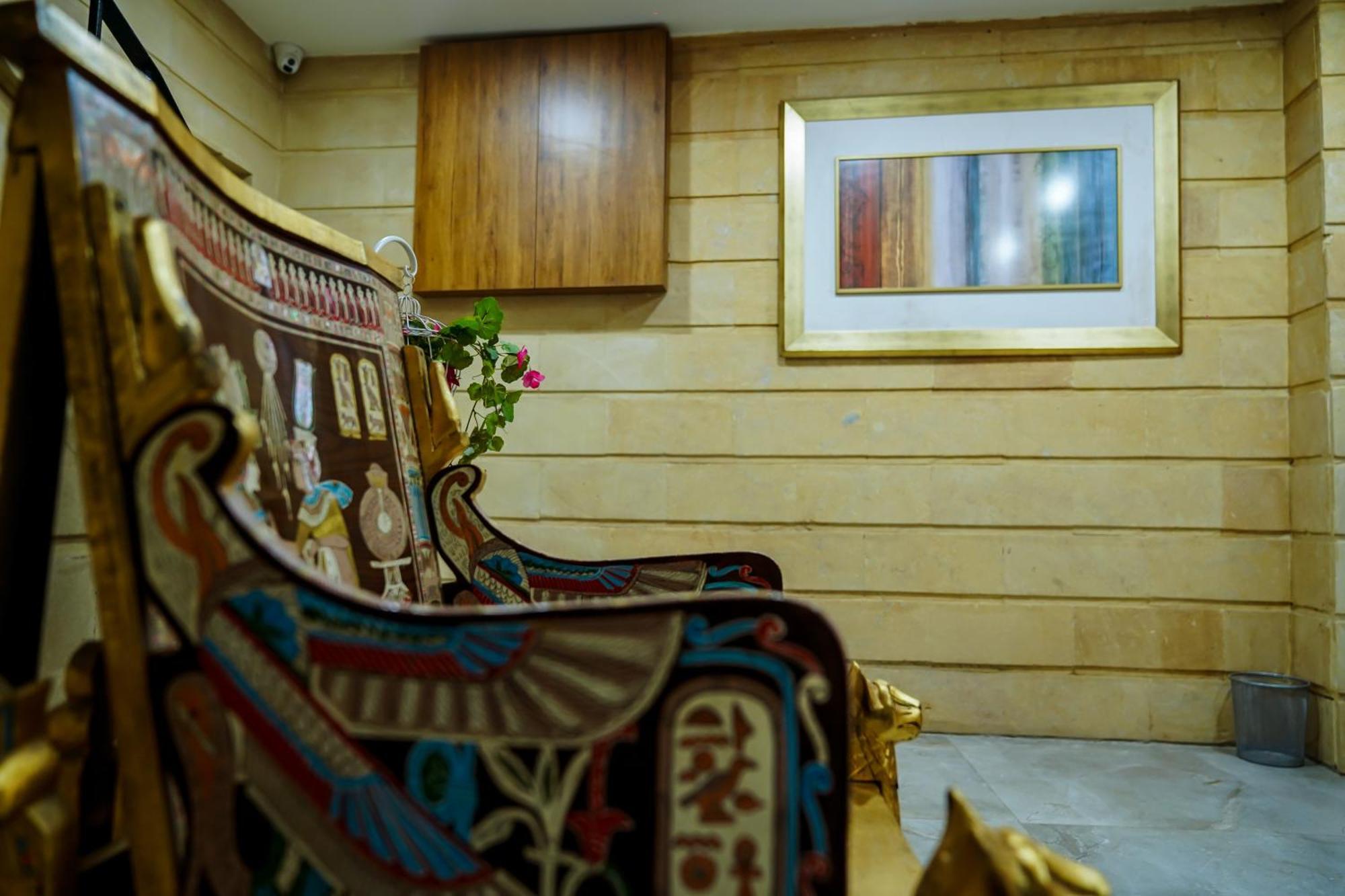 Pyramids Hotel Kafrat al Jabal ภายนอก รูปภาพ
